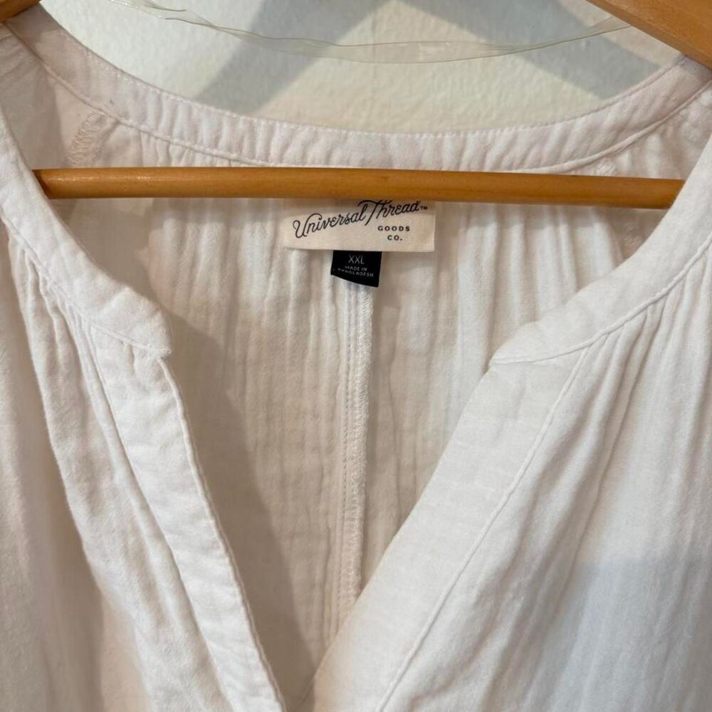 Universal-thread Women's White and Cream Dress - Picture 4 of 6